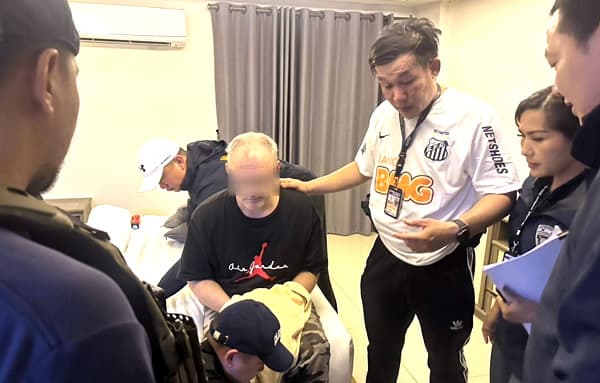 Northern Irish man lived in Bangkok 5-star hotels for 2 years with fake credit cards — until police caught up